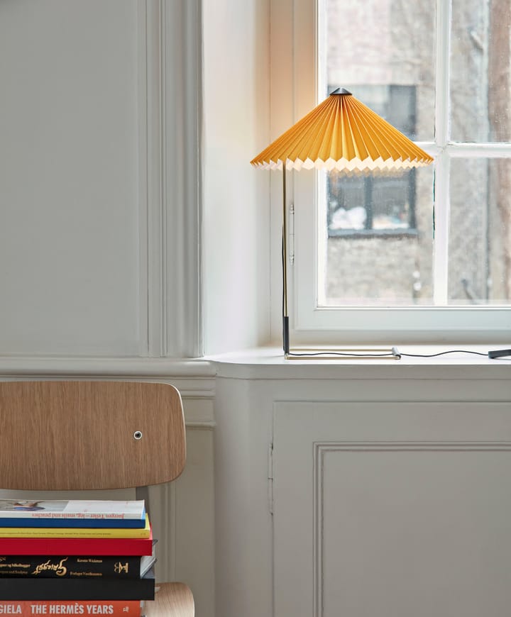 Matin table bordlampe Ø 38 cm, Yellow shade HAY