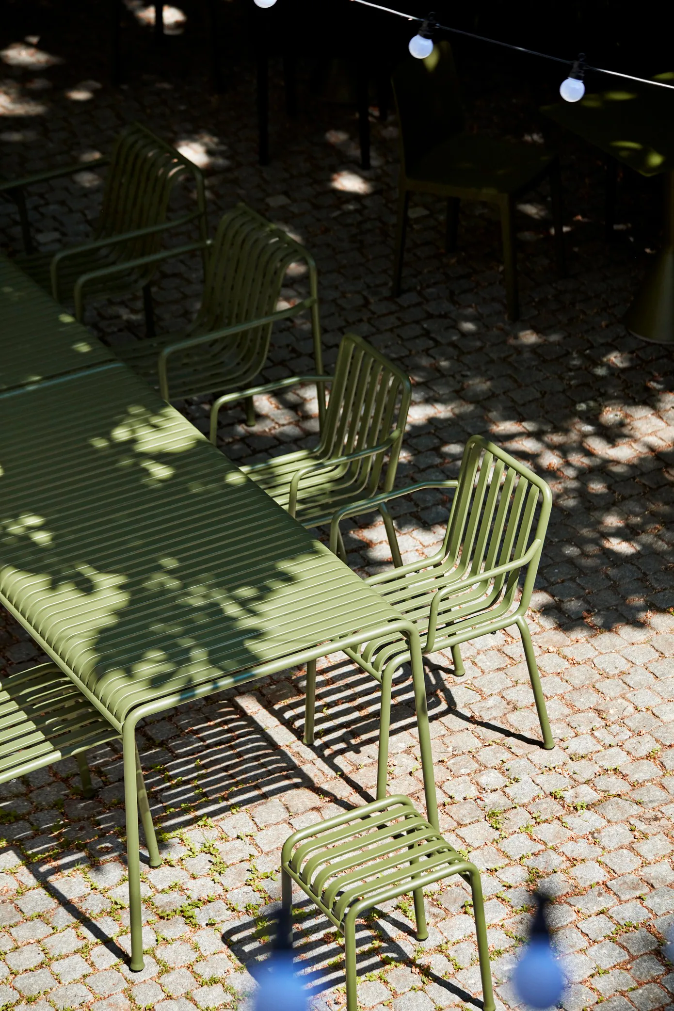 Palissade spisegruppe 2 Dining lenestol + benk 170x90 cm olive,  HAY