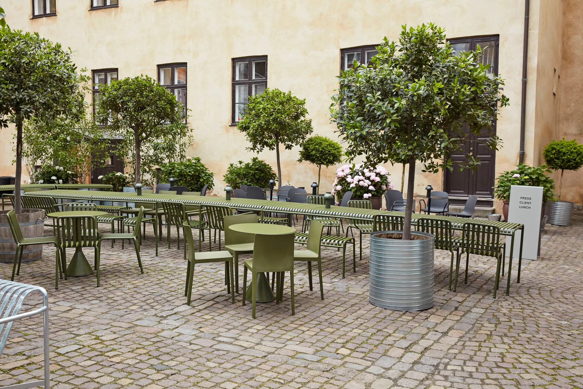 Palissade spisegruppe 4 stoler 170x90 cm - Olive,  HAY