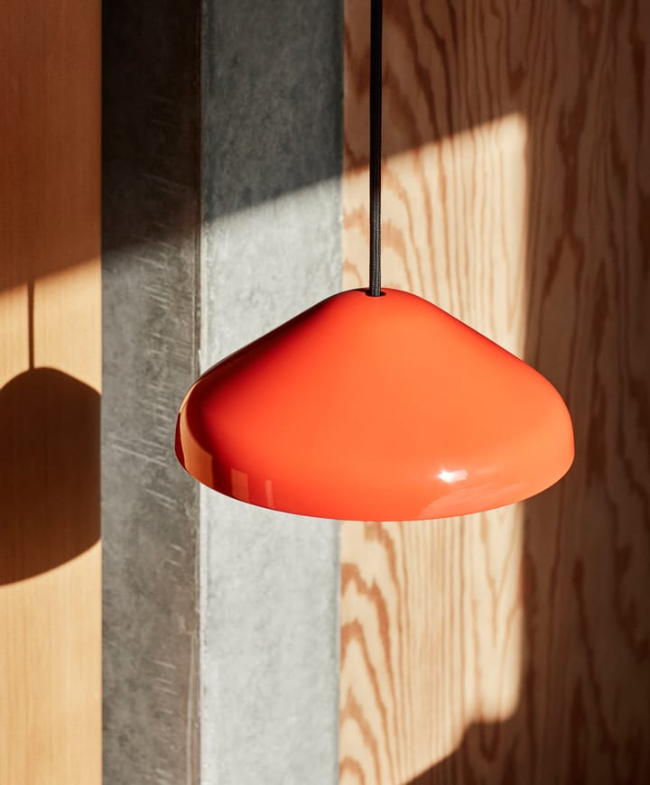 Pao Steel pendel Ø 23 cm, Red HAY