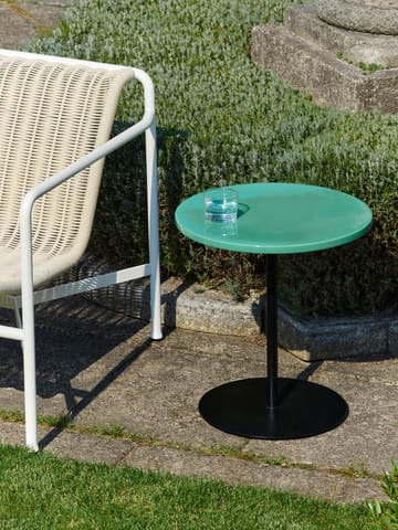 Pyro sofabord Ø45 cm - Soft jade-black - HAY