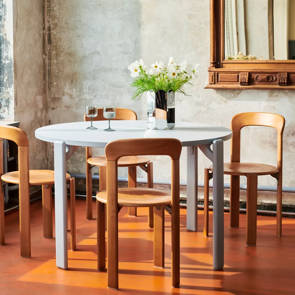 Rey spisebord Ø128 cm, deep black HAY