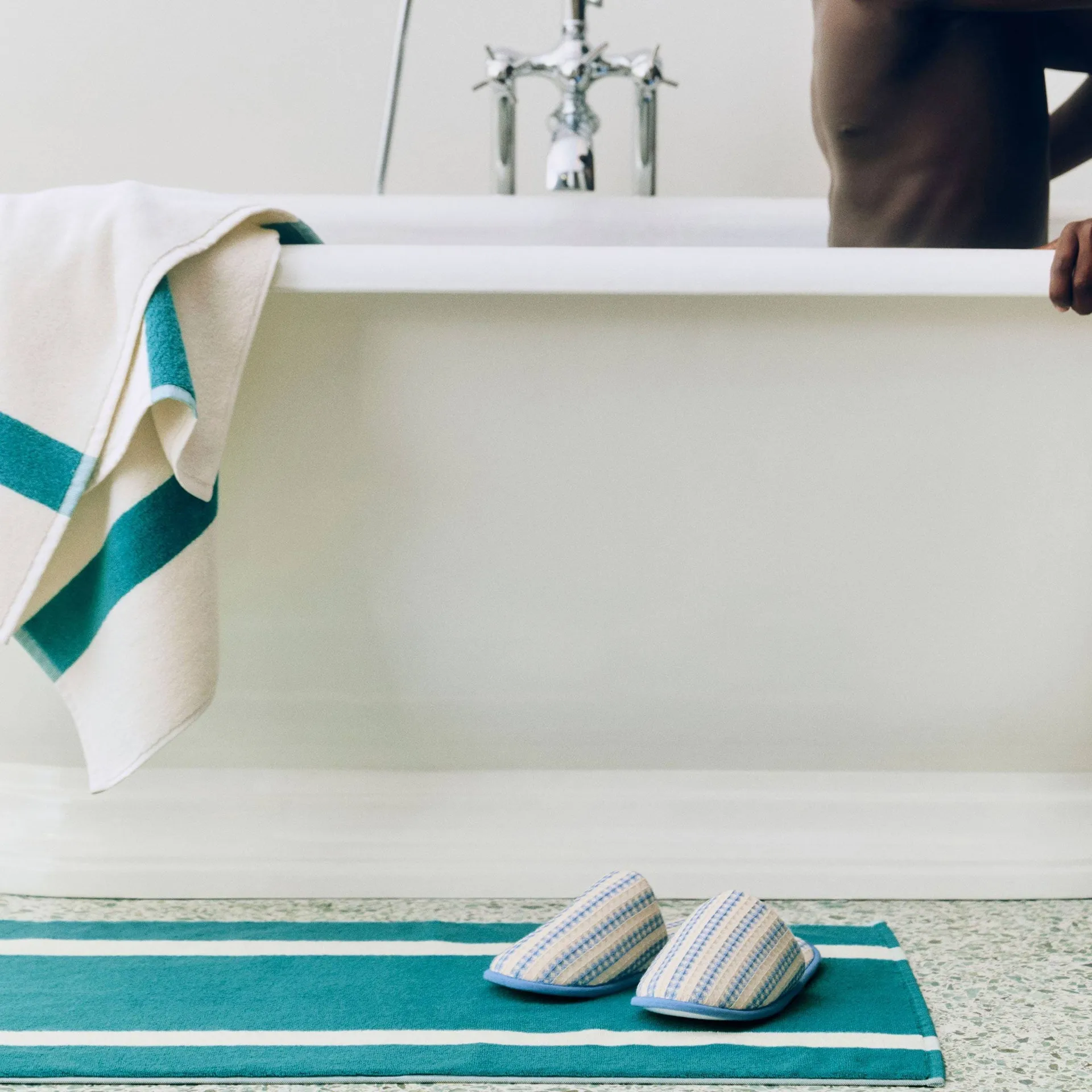 Stripe baderomsmatte, Petrol blue, 50×80 cm HAY
