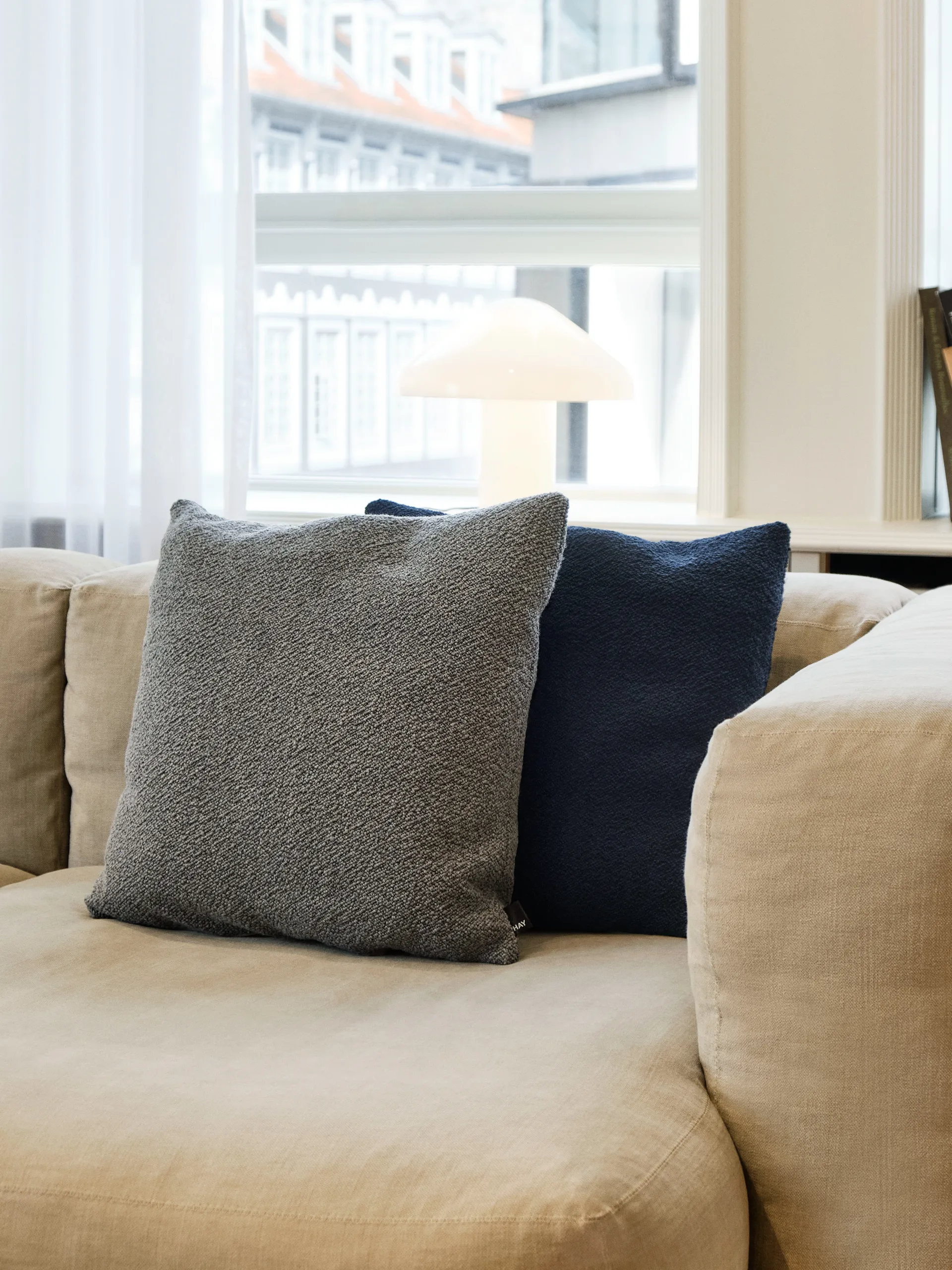 Texture pute 50 x 50 cm, Grå HAY