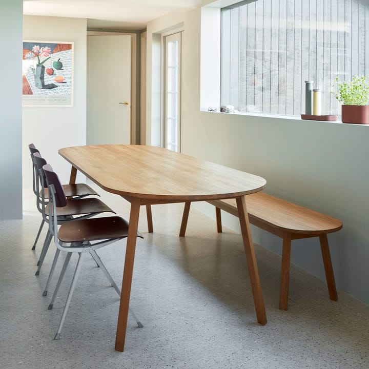 Triangle Leg spisebord, eik olje, 200x85 cm HAY