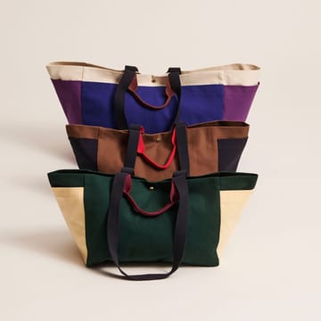 Weekend Bag Organic veske S - Electric blue multi - HAY