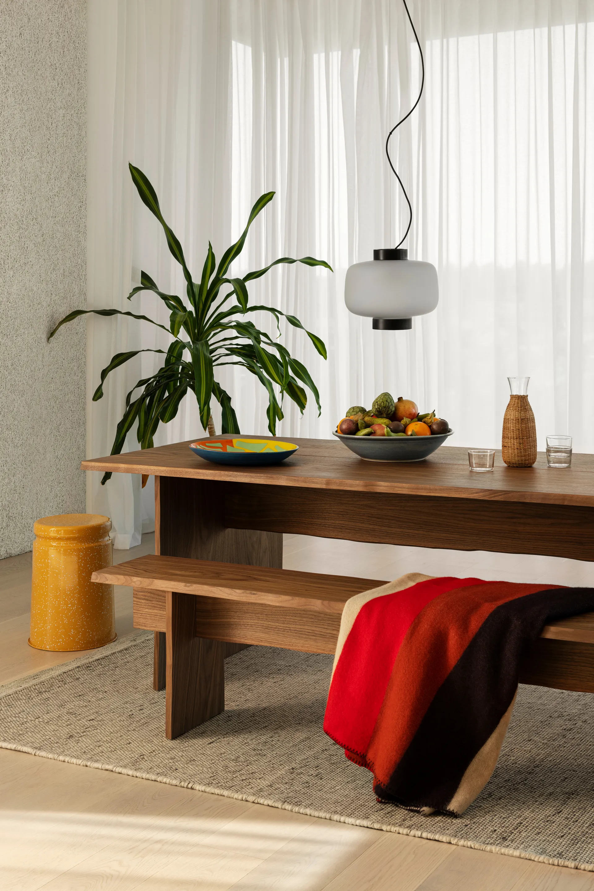 Bookmatch spisebord 220 cm, Valnøtt Hem