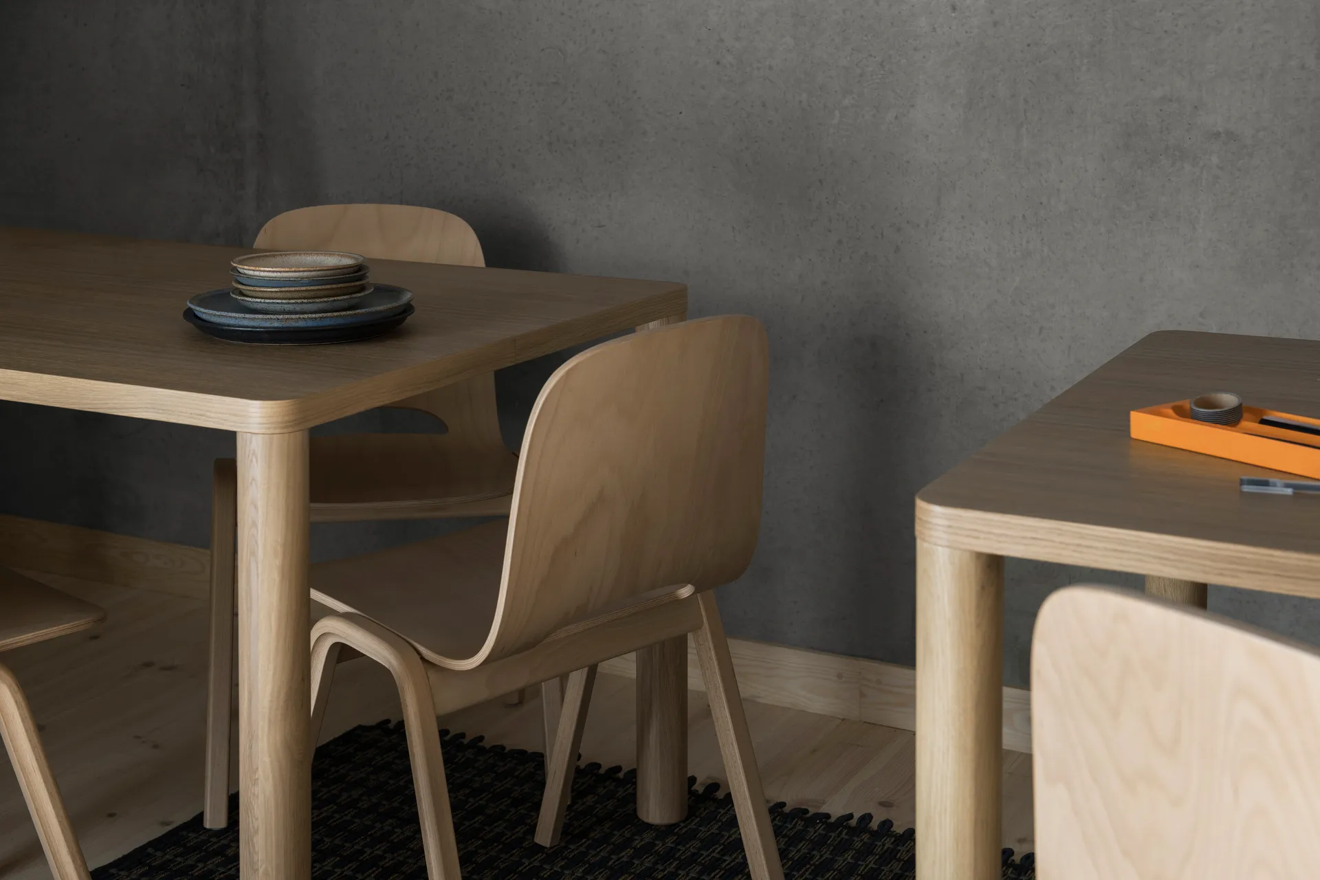 Touchwood stol, Bøk Hem