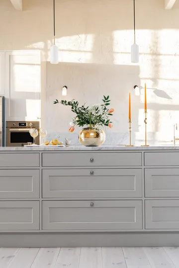 Alba lysestake 30 cm - Solid messing og glass - Hilke Collection