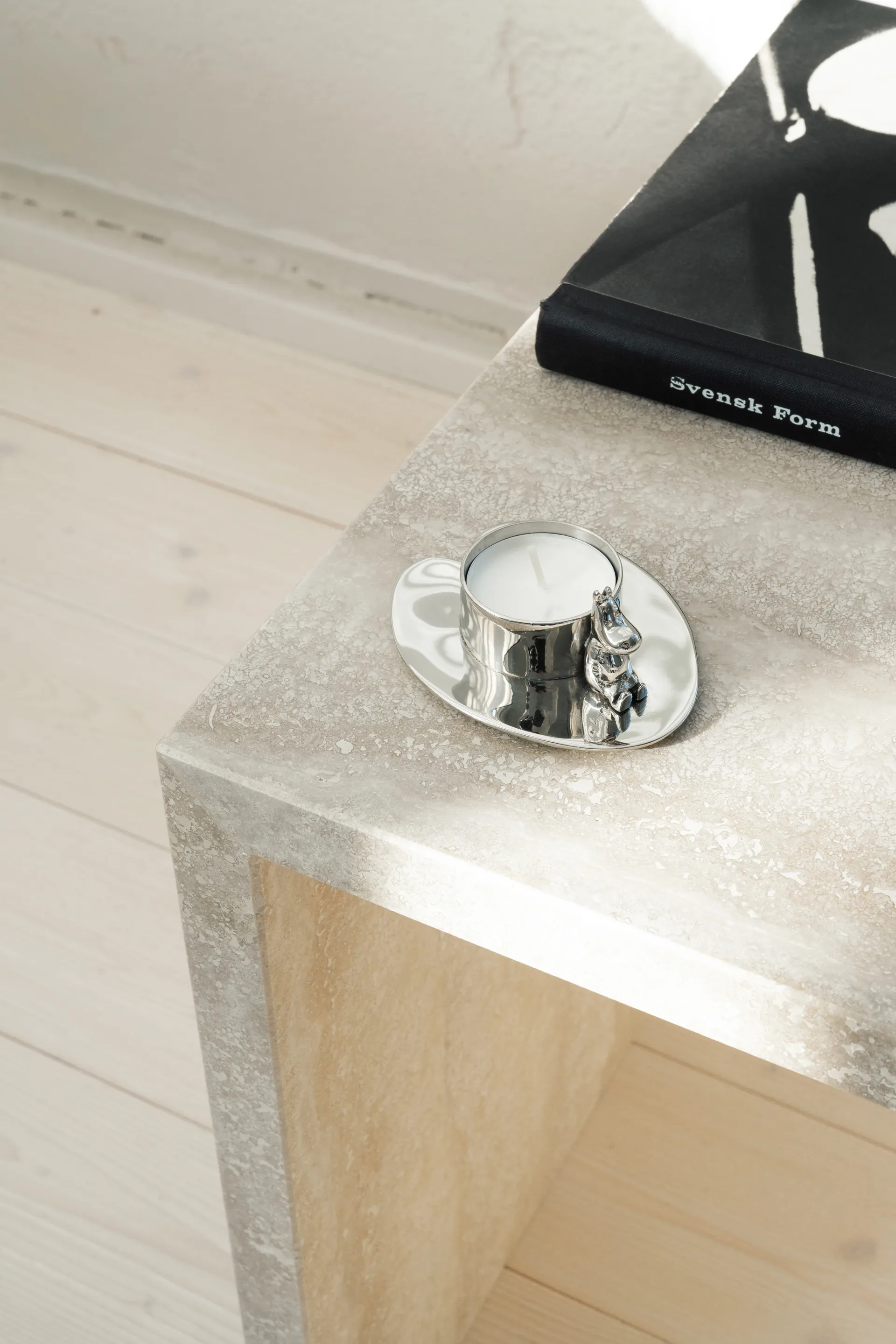 Hilke X Mumin No.3 lysestake, Forkrommet messing Hilke Collection