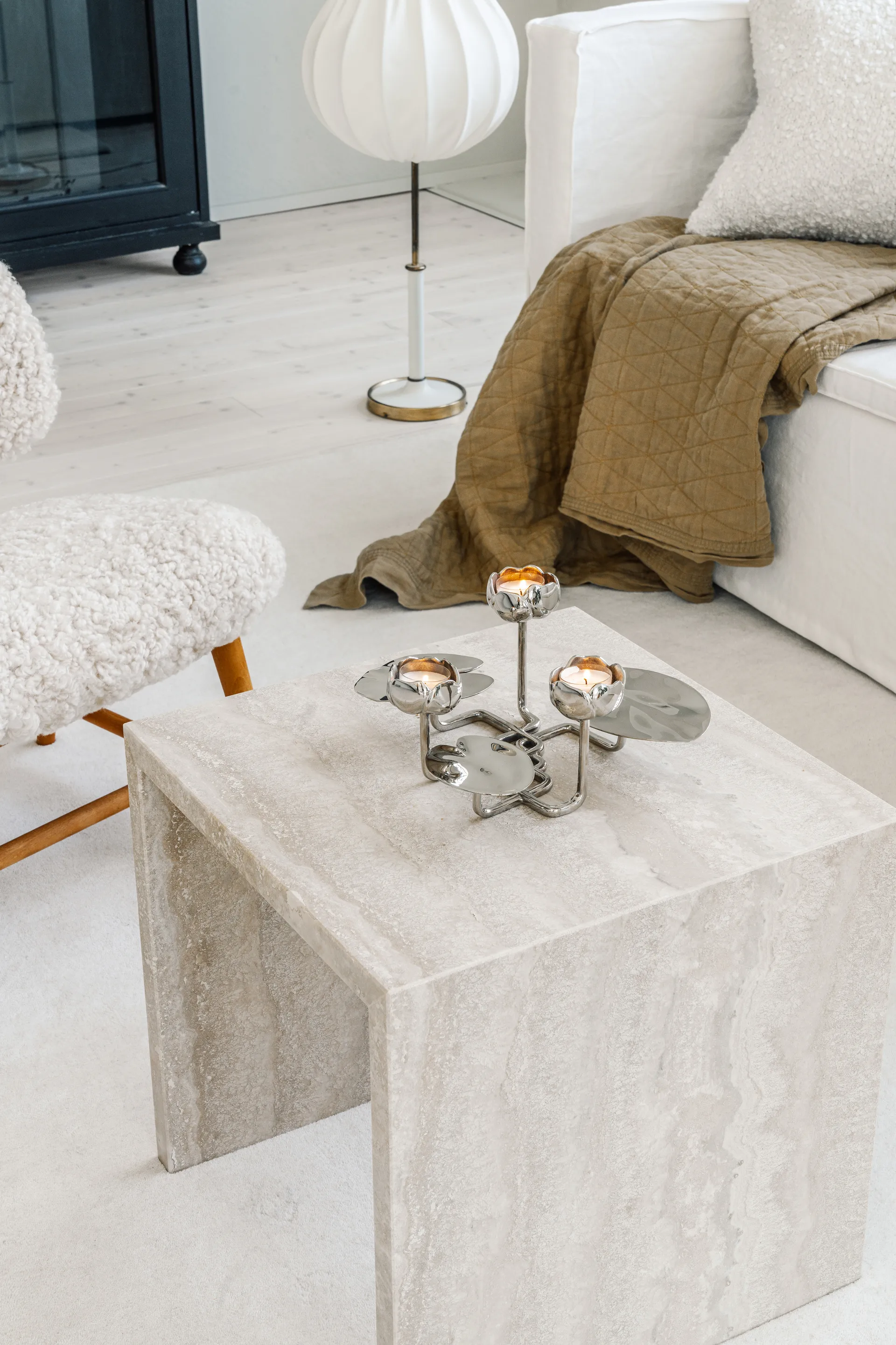 Ninfea grande lysestake, Forkrommet messing Hilke Collection