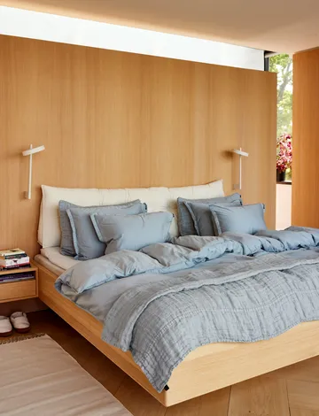 Hannelin Sengeteppe - Cloudy sky, 160x260 cm - Himla