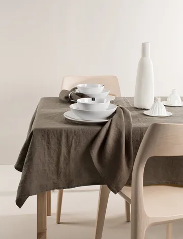 Sunshine bordduk - Coffee, 140x250 cm - Himla