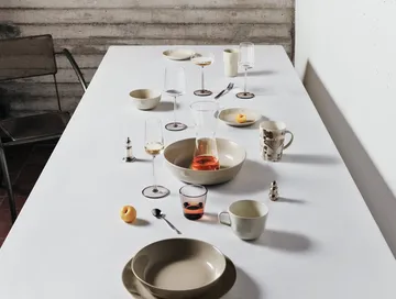 Solare serveringsbolle 2,3 L - Sand - Iittala