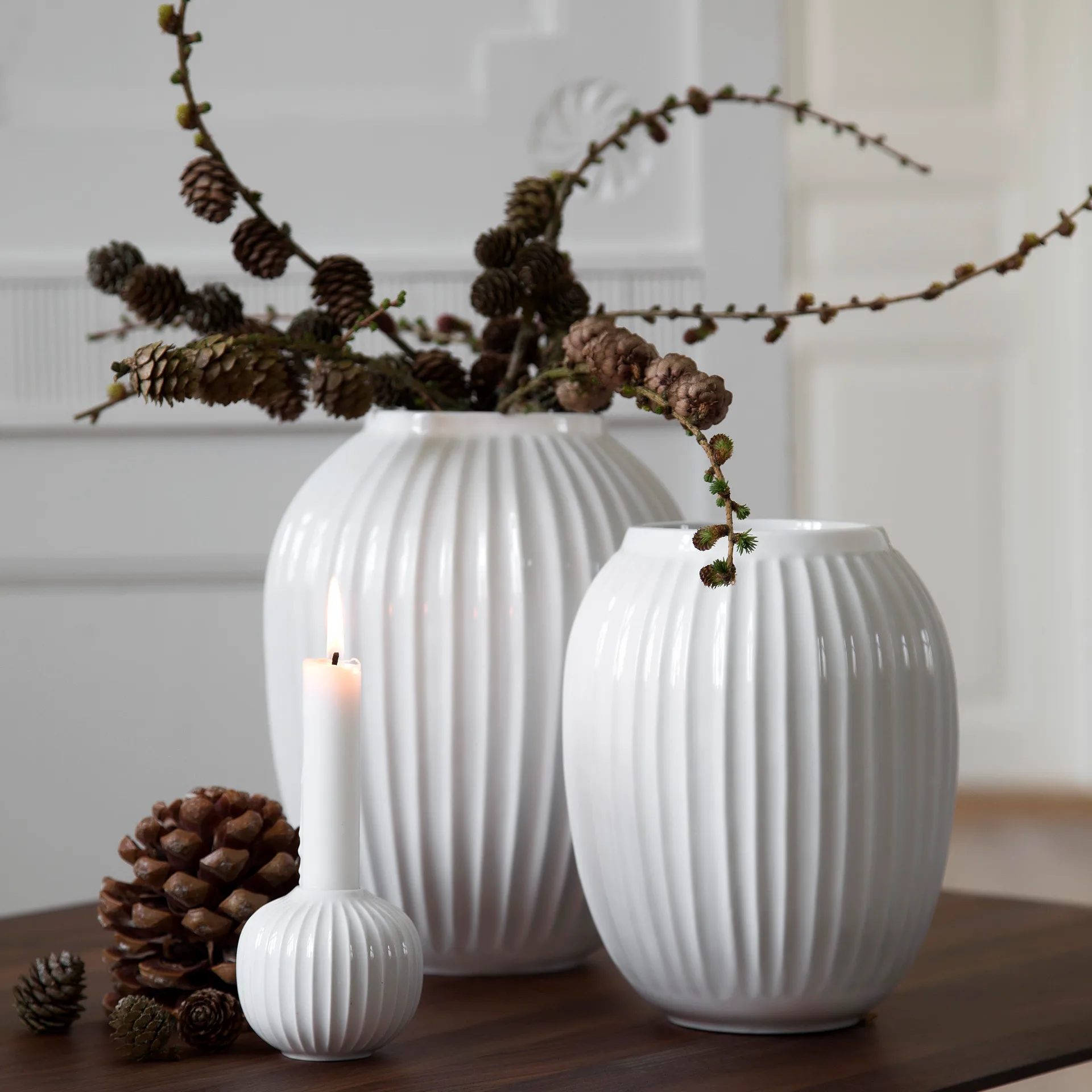 Hammershøi lysestake medium, hvit Kähler