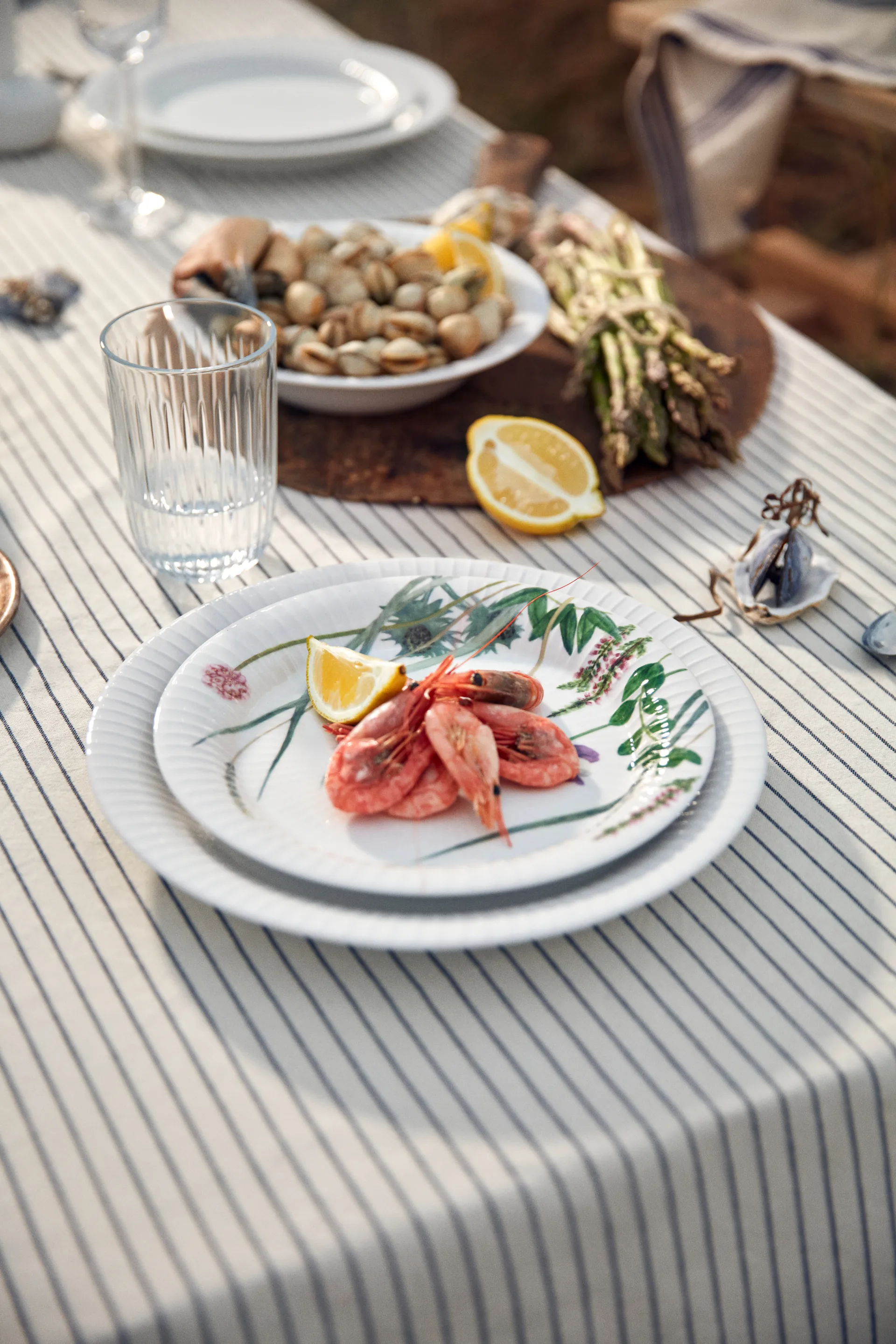 Hammershøi Summer Tallerken Ø22 cm, Coastal flower Kähler