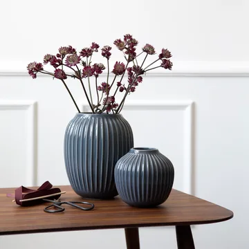 Hammershøi vase liten - antrasittgrå - Kähler