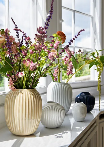 Hammershøi vase medium - hvit - Kähler