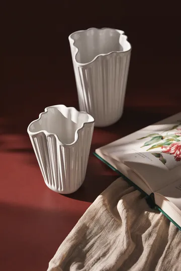 Hammershøi vase Unfold - Hvit, 20,5 cm - Kähler