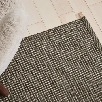 Dot Icon entréteppe - Silver green 883 x 250 cm - Kasthall