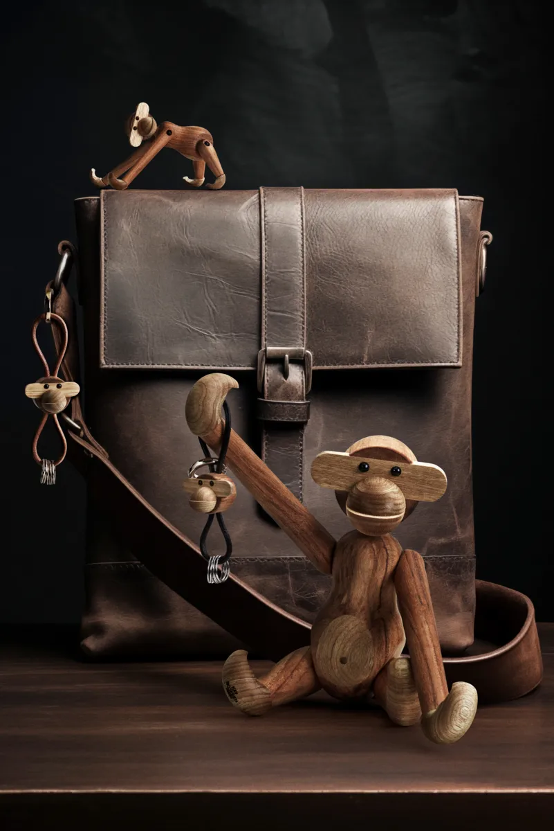 Kay Bojesen ape nøkkelring, Teak-limbatre, natur lær Kay Bojesen Denmark