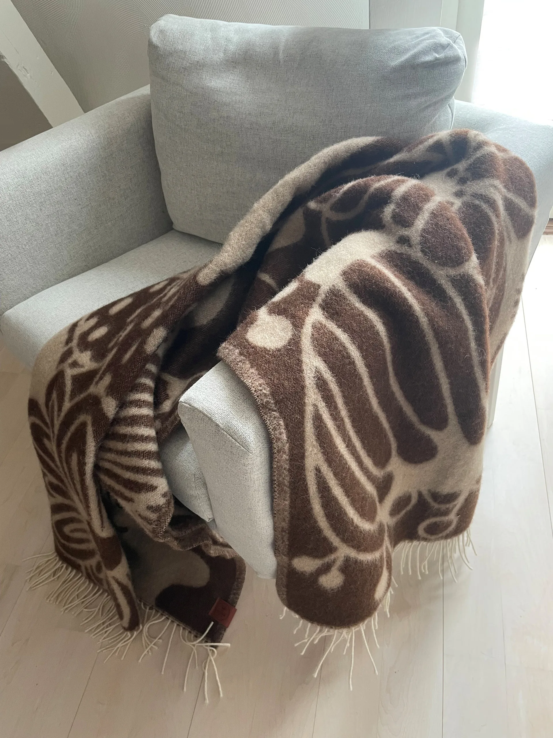 Blomranka ullpledd, Brown-beige, 130x200 cm Klippan Yllefabrik