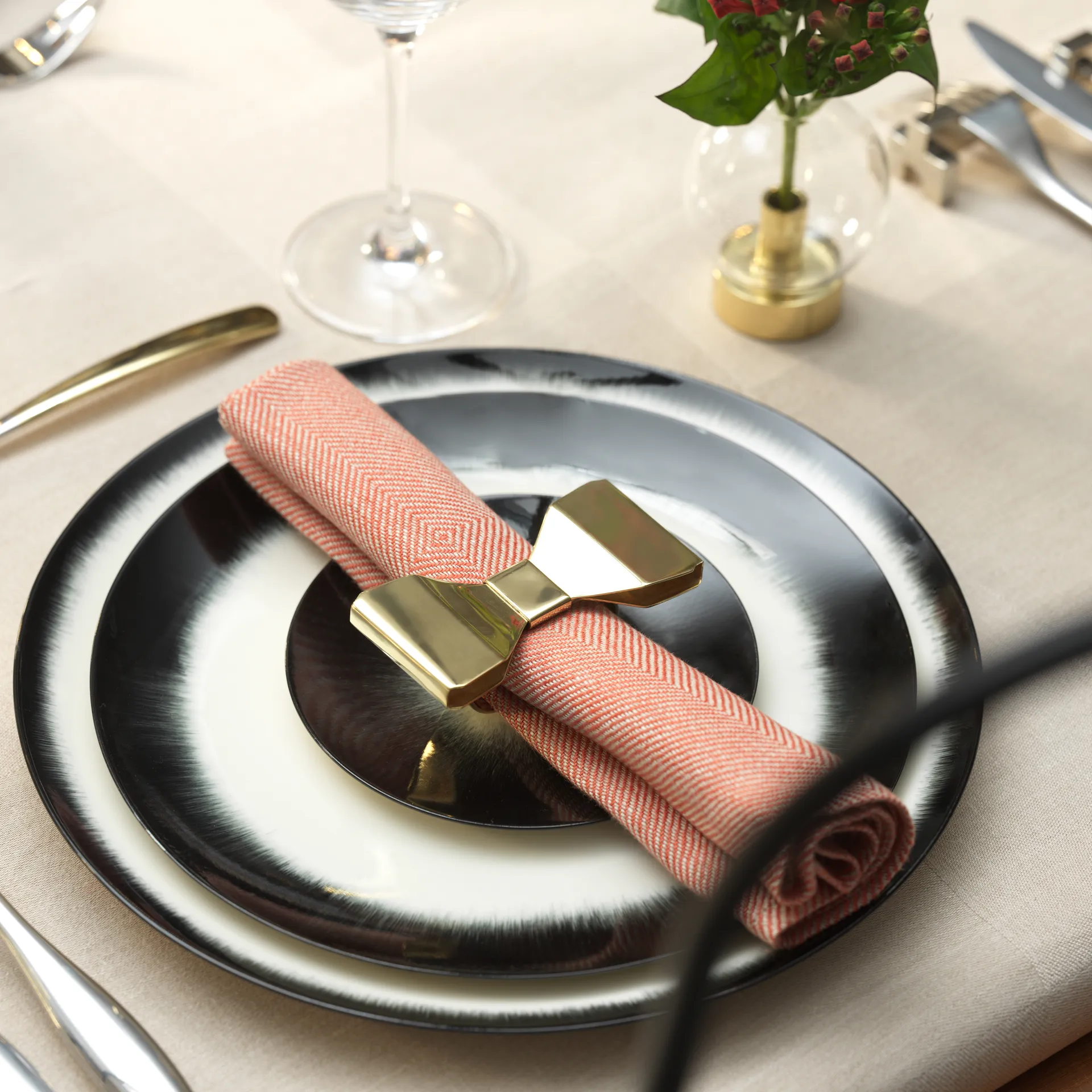 Bowie serviettring 2-pakning, Messing KLONG