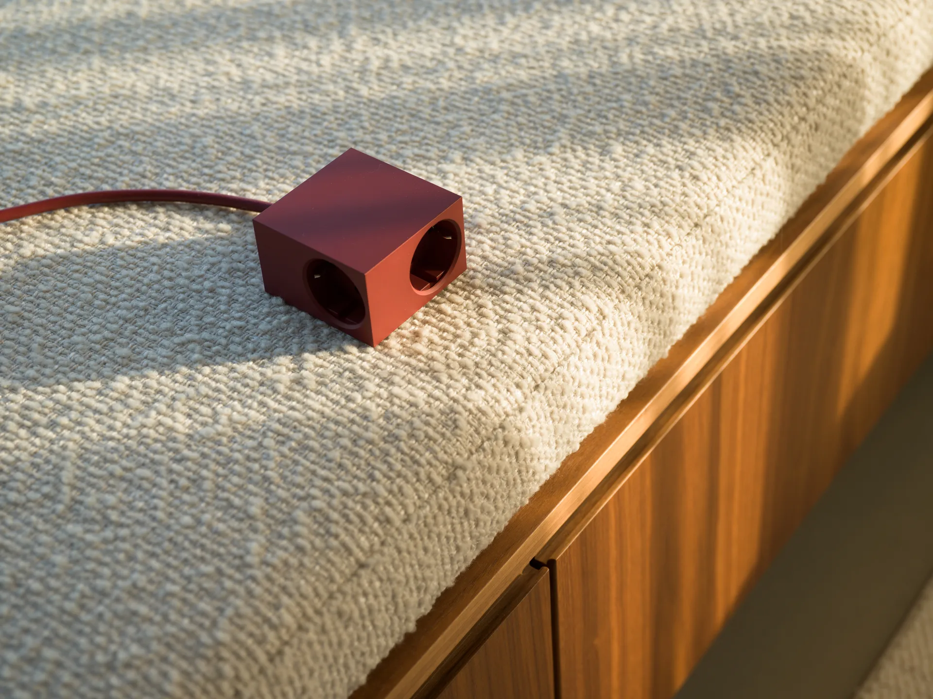 Cuboid+ grenuttak USB-C 30W 2 m, Fired Brick Kord