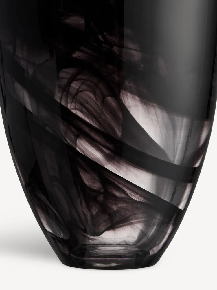 Contrast vase 200 mm, Svart-svart Kosta Boda
