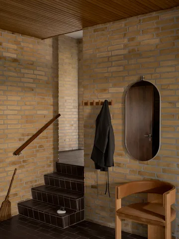 Column knaggrekke 49 cm - Varm oljet eik - Kristina Dam Studio