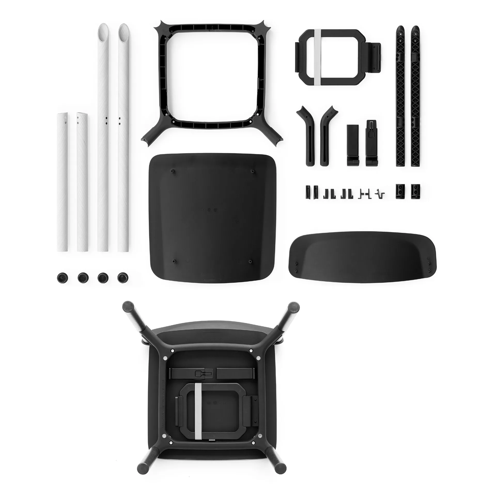 Penne stol, eik, svarte aluminiumben Lammhults