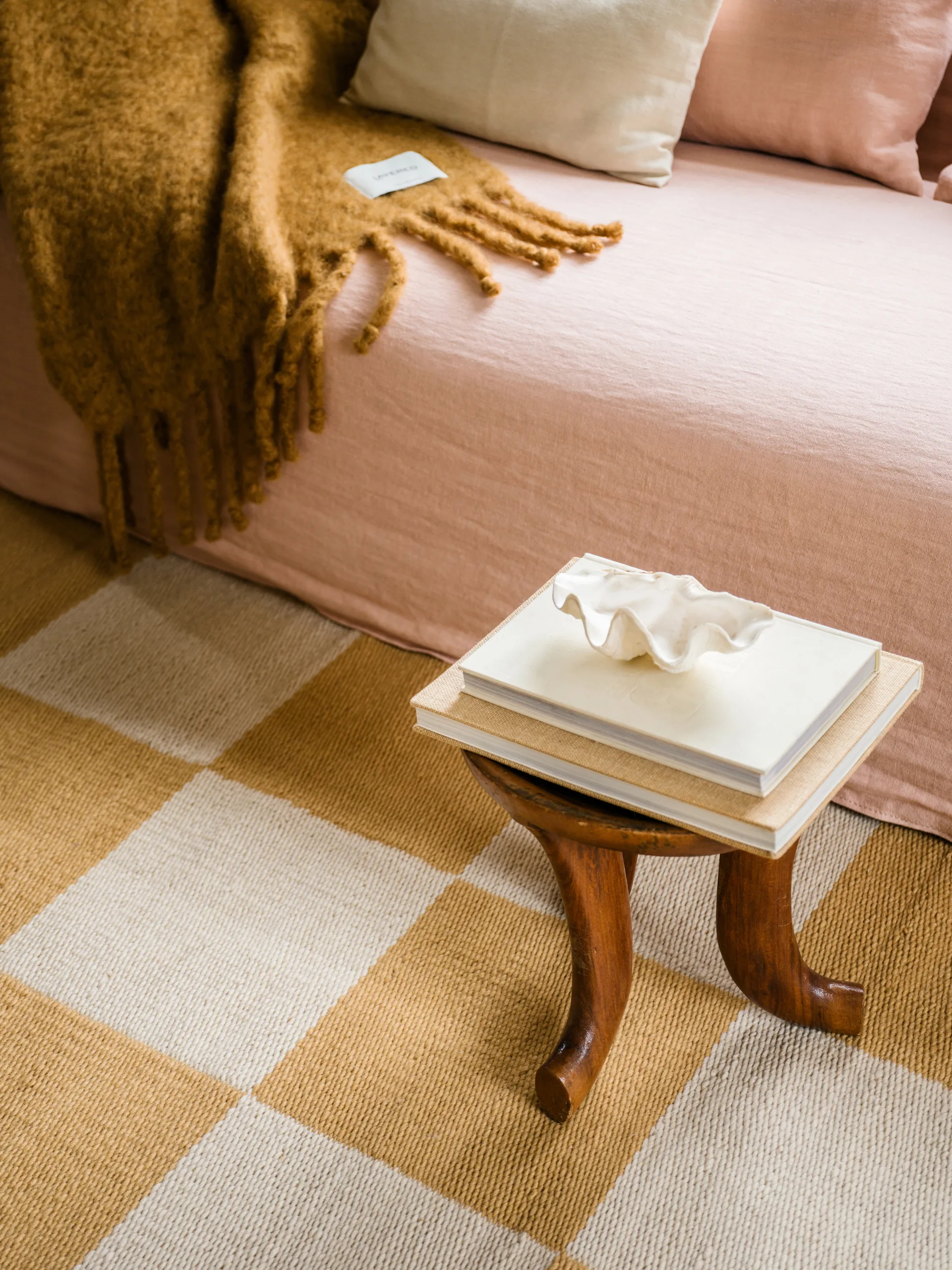 Chess ullteppe, Harvest yellow, 140x200 cm Layered