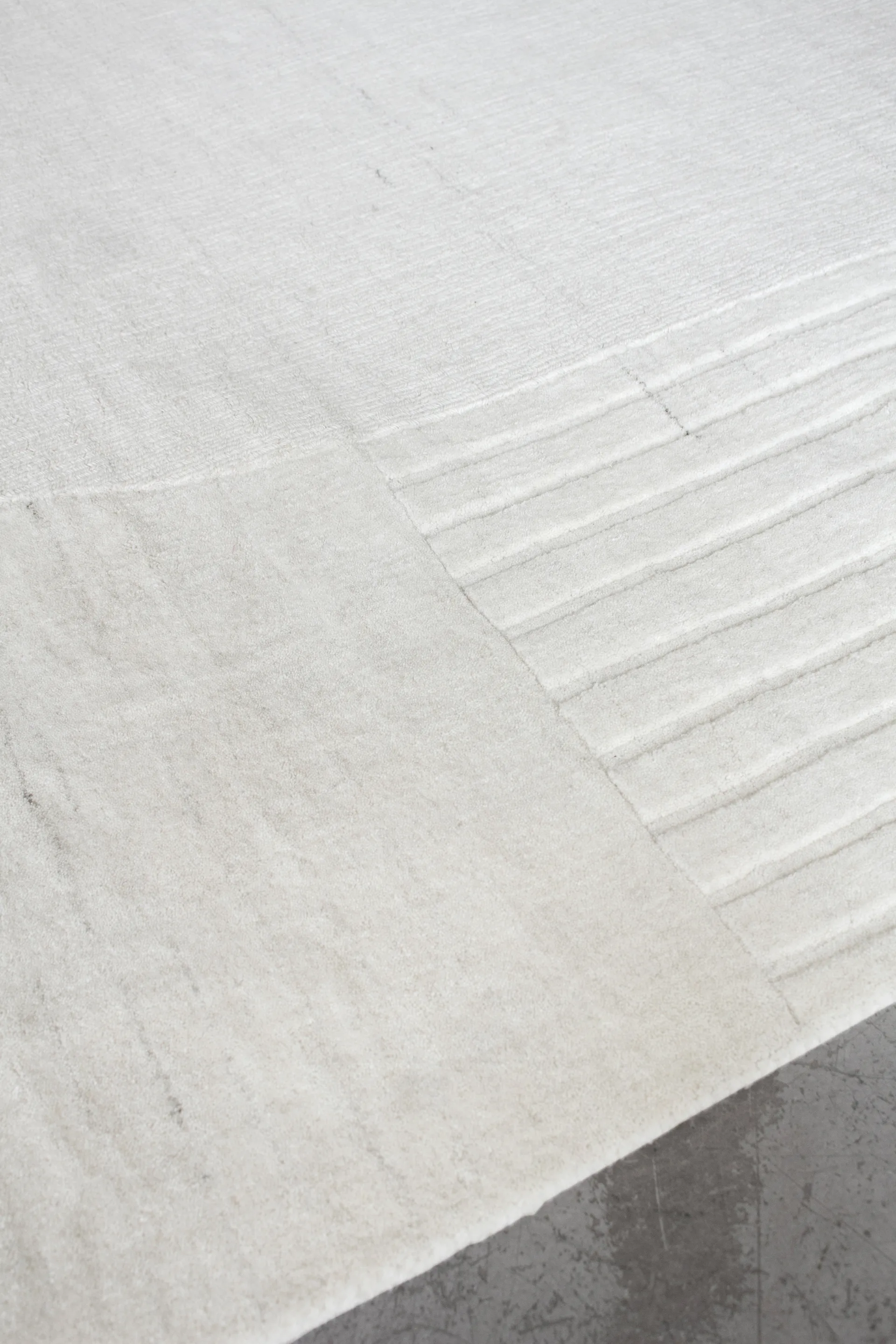 Circular ullteppe 220 x 350 cm, Bone white Layered