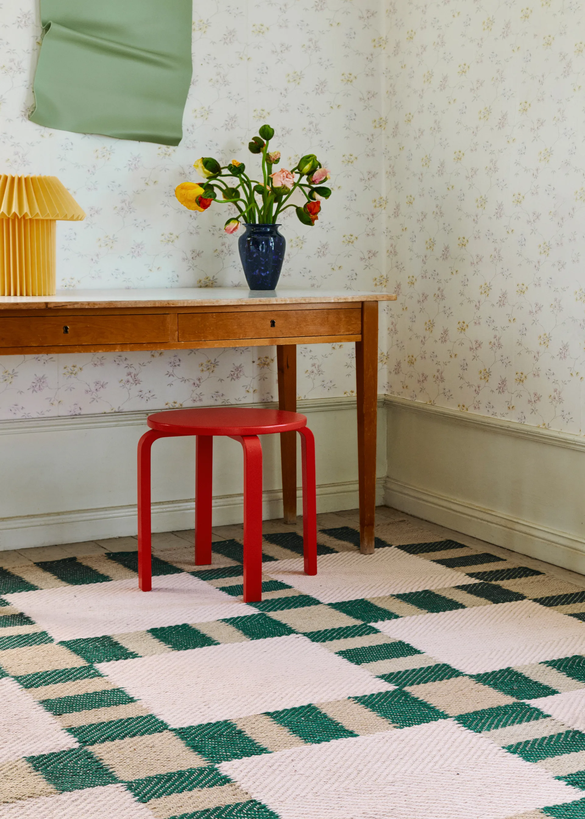 Evelina Kroon juteteppe 180 x 270, Korean chives Layered