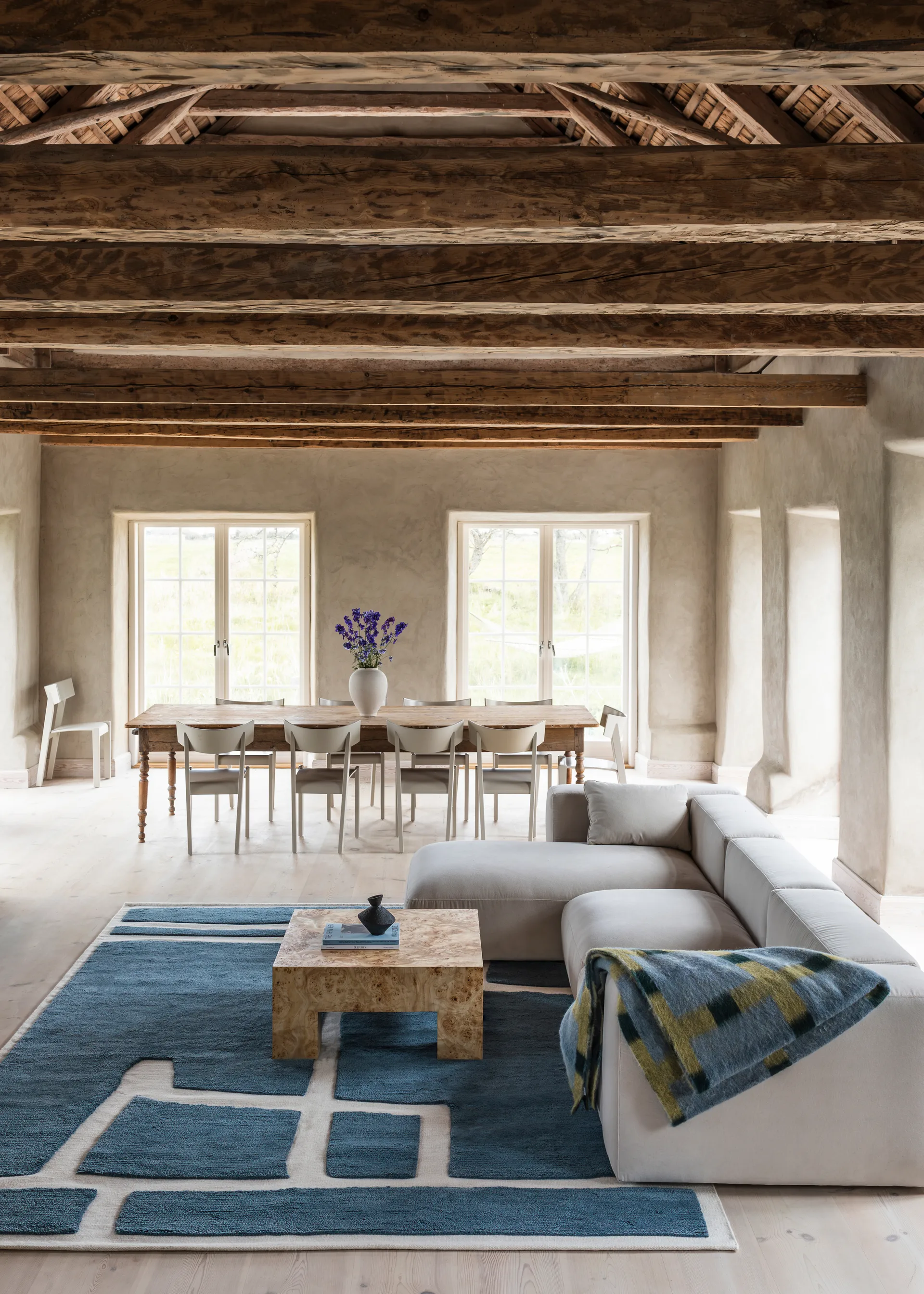 Gotland Klint ullteppe, Cornflower blue 250 x 350 cm Layered