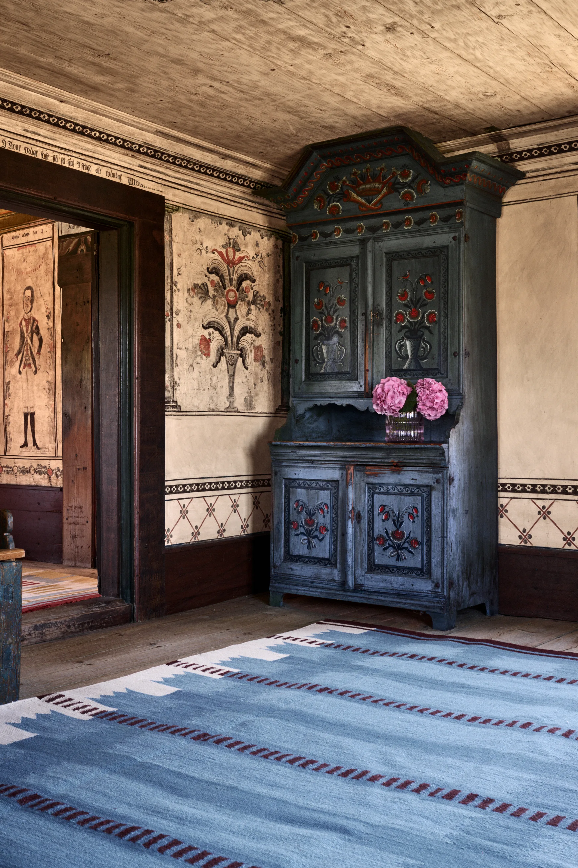 Röllakan Iris ullteppe, Petrol, 140x200 cm Layered