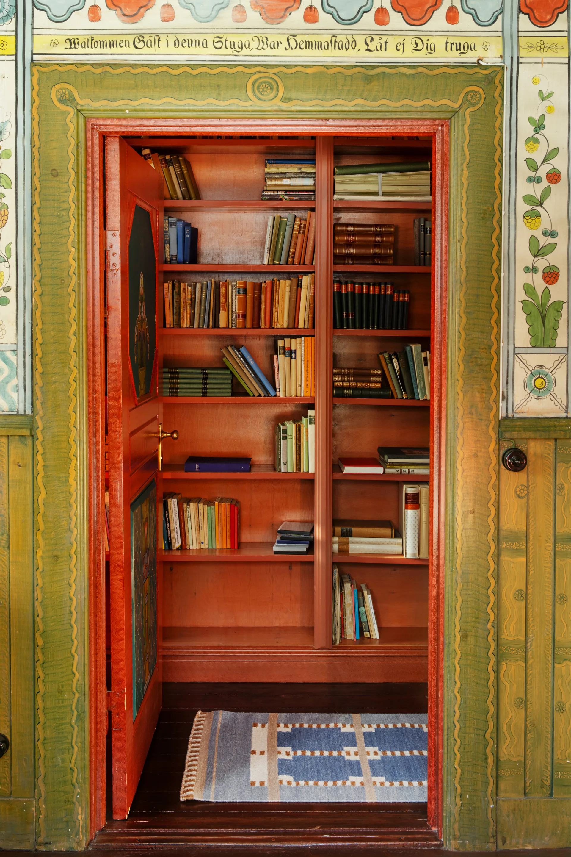 Röllakan Ruth gangteppe, Summer sky, 75x240 cm Layered