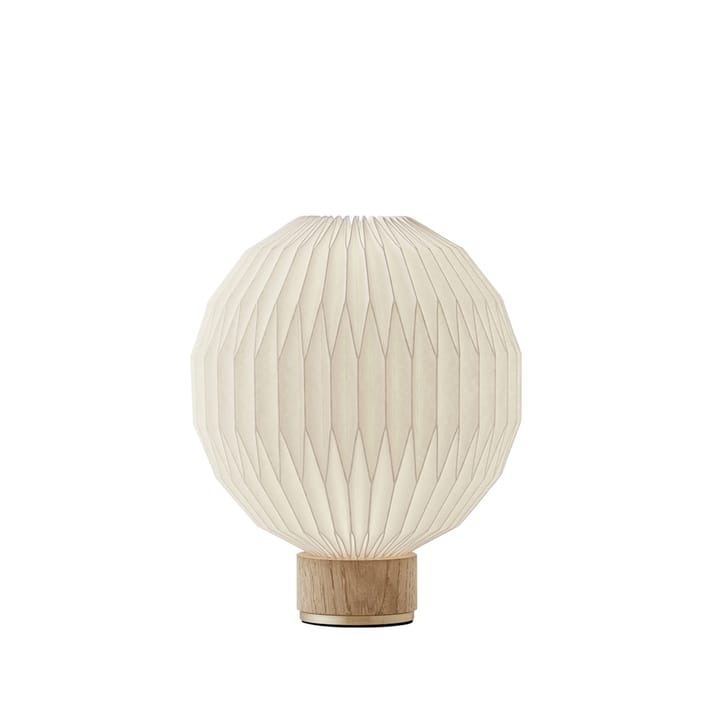 375 bordlampe - hvit, small-pappskjerm, lampfot i eik - Le Klint