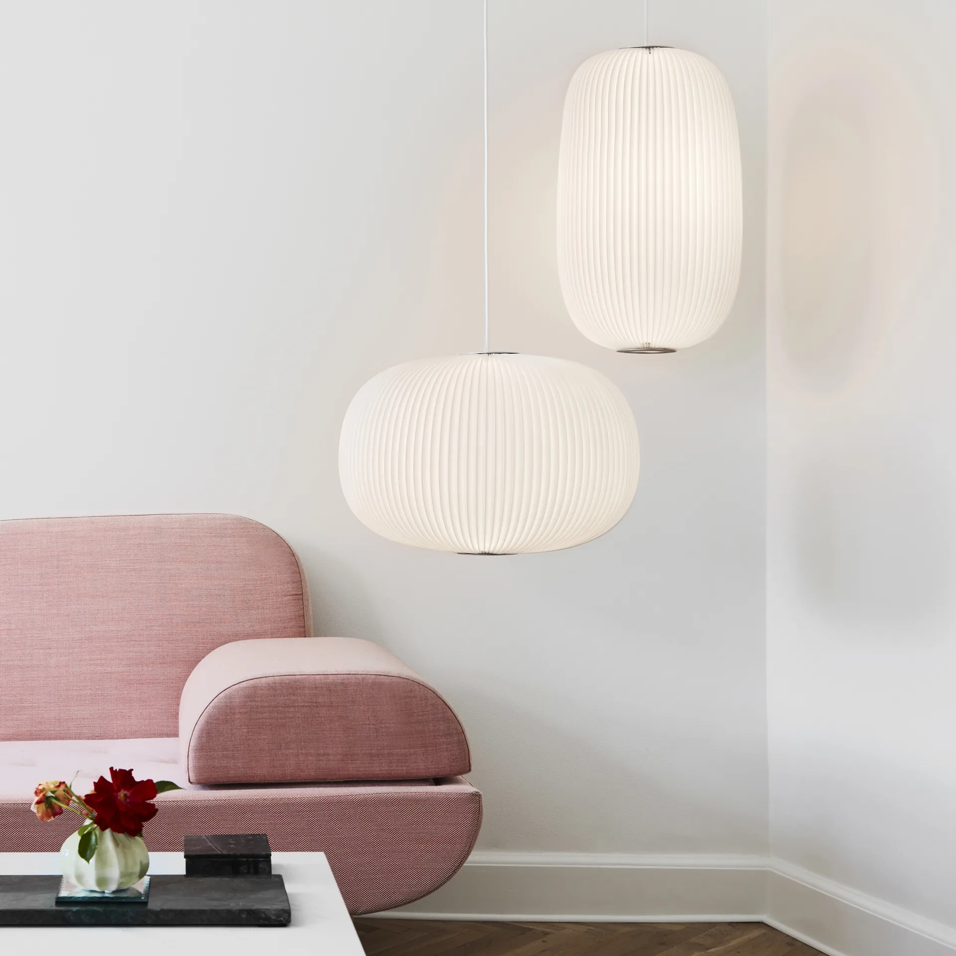 Lamella 1 pendel, hvit, led, gull Le Klint