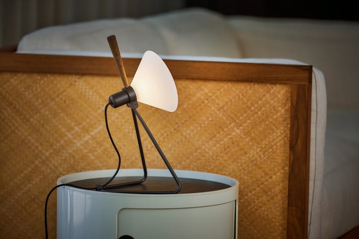 Spot vegg/bordlampe, Black-smoked oak Le Klint
