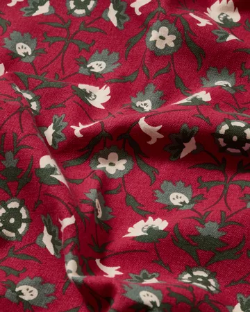 Flower printed økologisk bomullsduk - Red-beige-green, 150x250 cm - Lexington