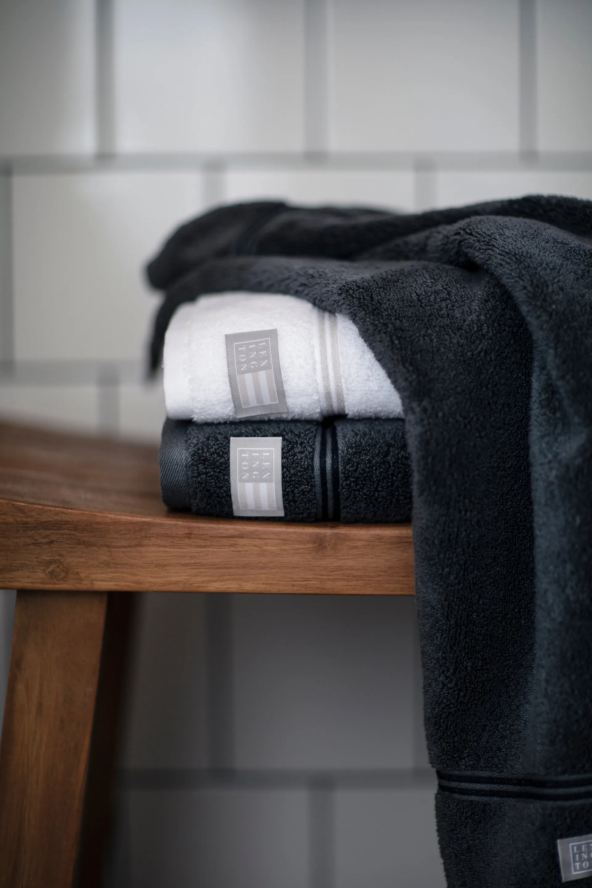 Lexington Hotel håndkle 70 x 130 cm, Grå-mørkegrå Lexington