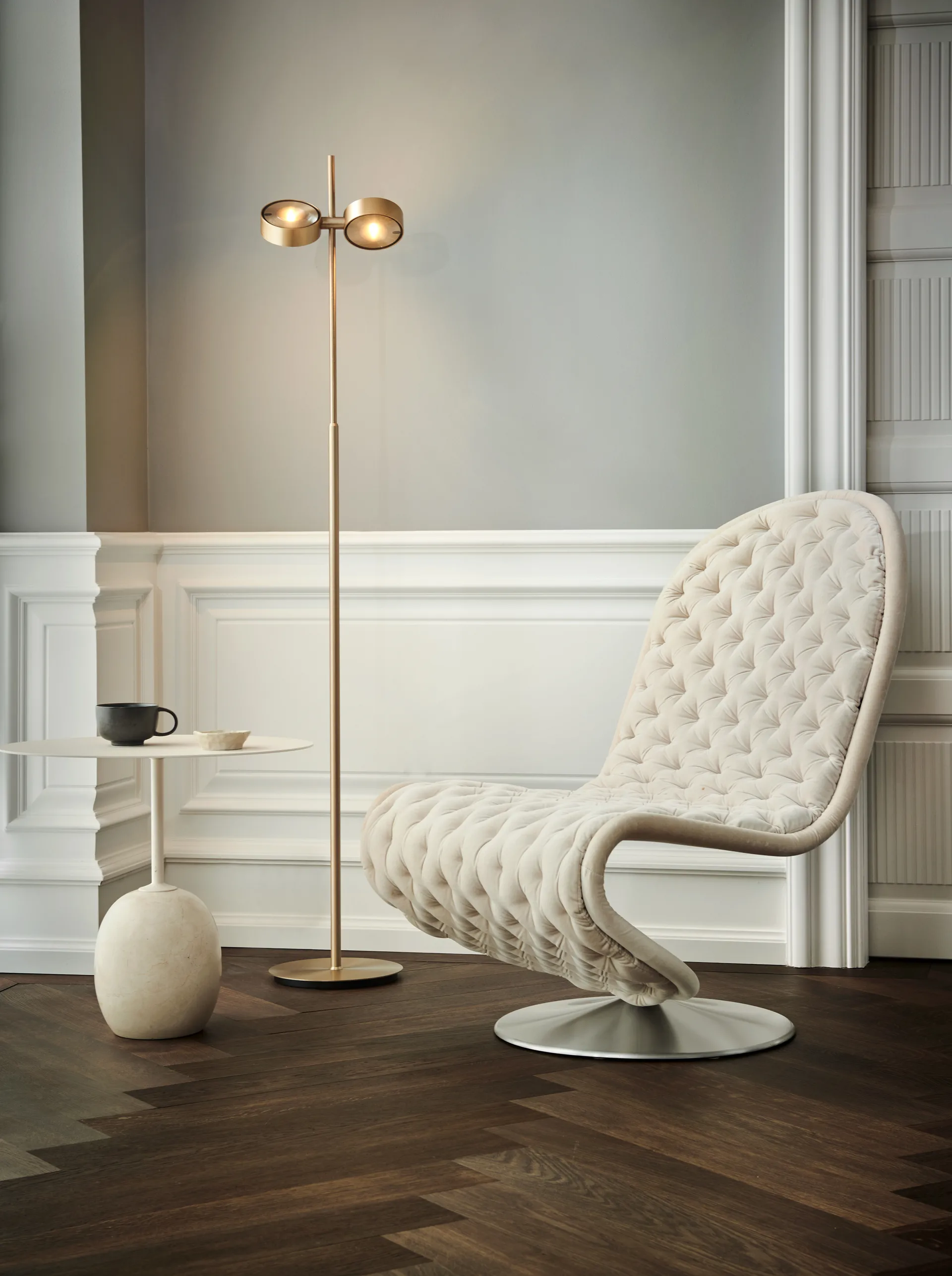 Orbit gulvlampe, Brass Light-Point