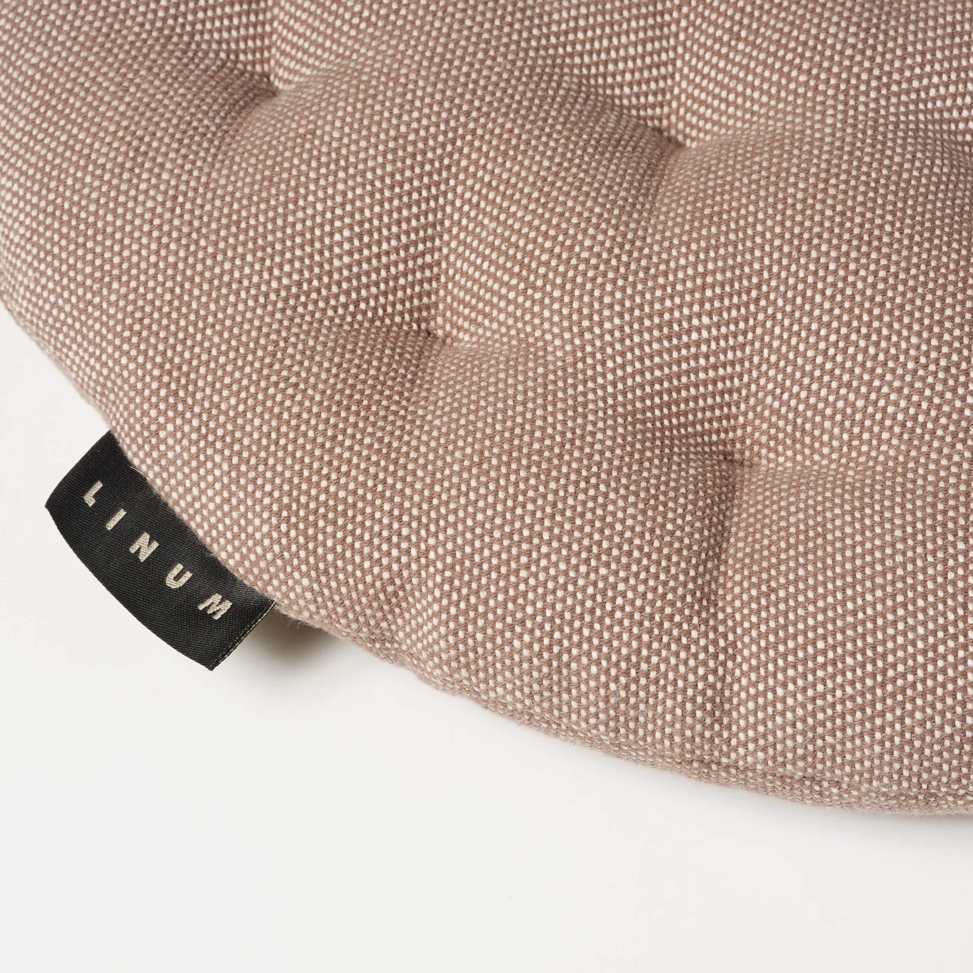 Pepper stolpute Ø37 cm, Mørk muldvarpbrun Linum