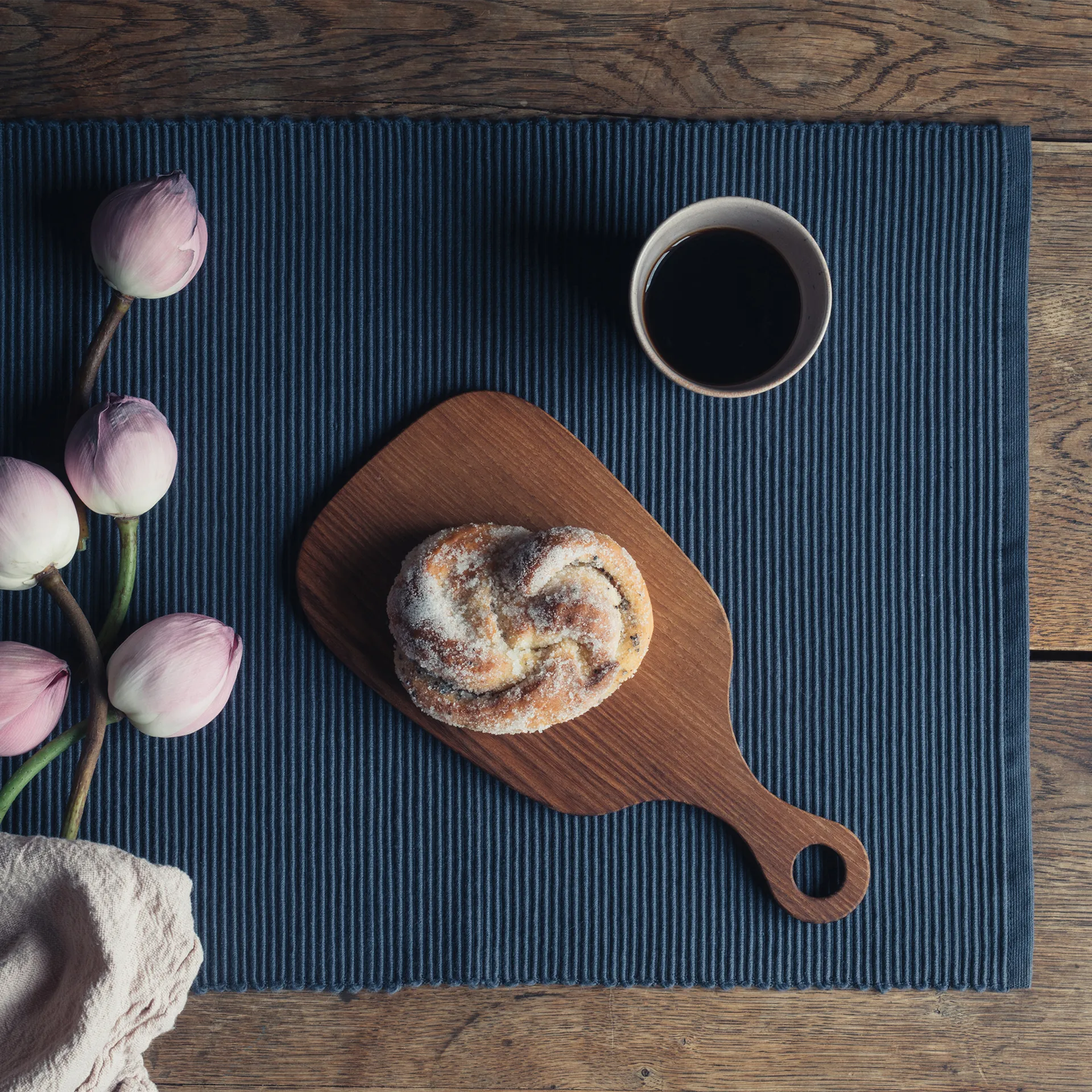 Uni bordsløper 45x150 cm, Indigoblå Linum