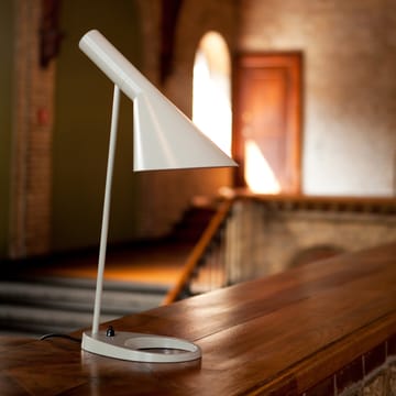 AJ bordlampe - Hvit - Louis Poulsen