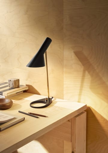 AJ MINI bordlampe - Brass-black - Louis Poulsen
