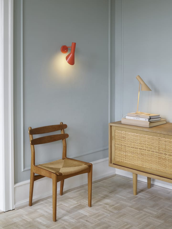 AJ MINI bordlampe, Warm sand Louis Poulsen