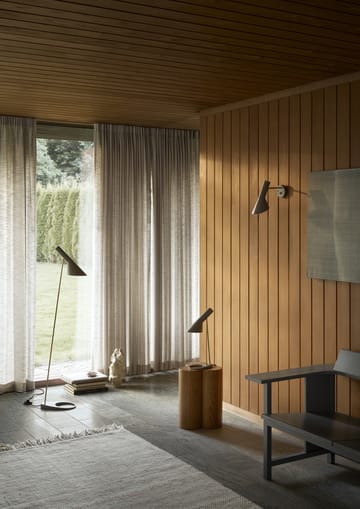 AJ vegglampe fast installasjon - Brass-warm grey - Louis Poulsen