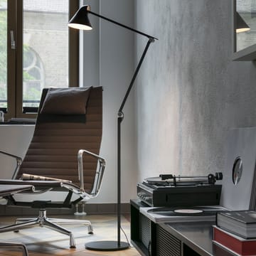 NJP gulvlampe - Hvit, LED, 3000k - Louis Poulsen